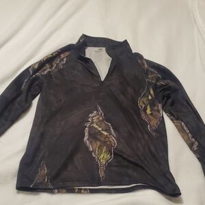 Mossy Oak Black and Gray Apparel